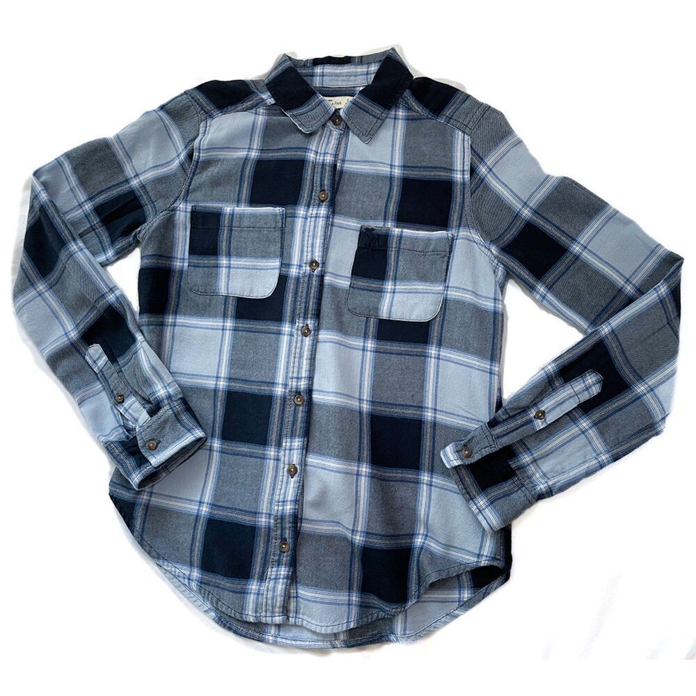 Abercrombie & Fitch Button Down Shirt | Navy Blue Plaid Flannel - Size S